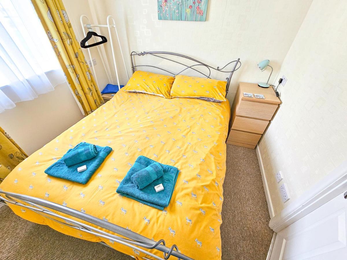 Dart Haven - Cheerful Holiday Bungalow In Galmpton ภายนอก รูปภาพ